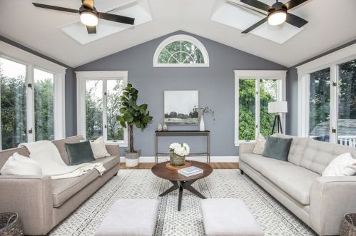 77 Hodge Rd, Arlington MA  02474-1933 exterior