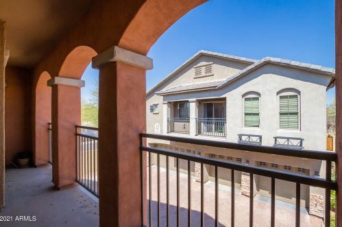 2150 Bell Rd, Phoenix AZ  85022-2940 exterior