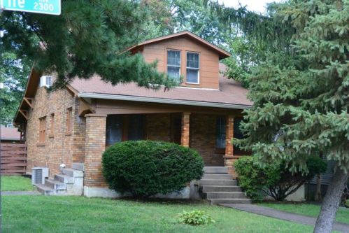 2301 Hawthorne Ave, Louisville, KY 40205-2620