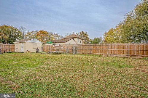 132 Jefferson St, West Deptford NJ  08066-1330 exterior