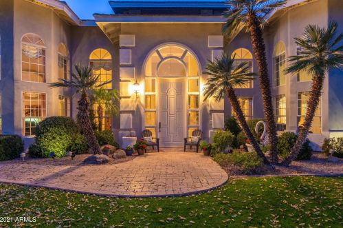 14828 15th Ave, Phoenix AZ 85015-3806 exterior