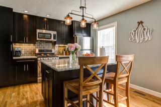 365 5th Ave, Columbus OH  43201-2819 exterior