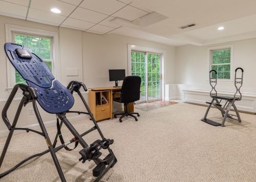 41 Wildwood Dr, Southborough MA 01772-1990 exterior