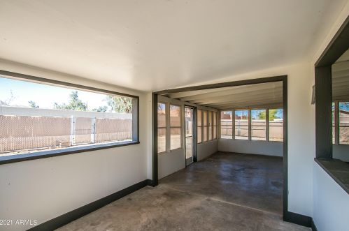 601 Euclid Ave, Phoenix AZ  85042-7622 exterior