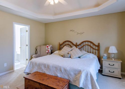 464 Walnut Crk Dr, Stockbridge GA 30281 exterior