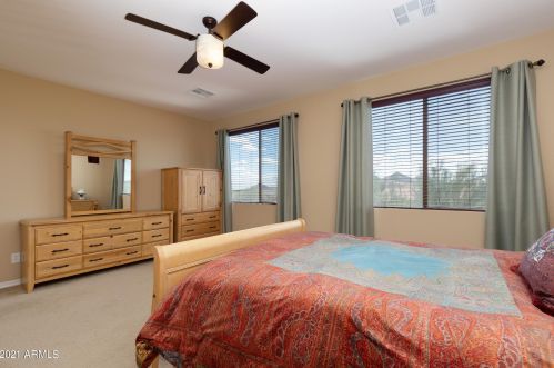 1605 Aloe Vera Dr, Phoenix AZ 85085-8053 exterior