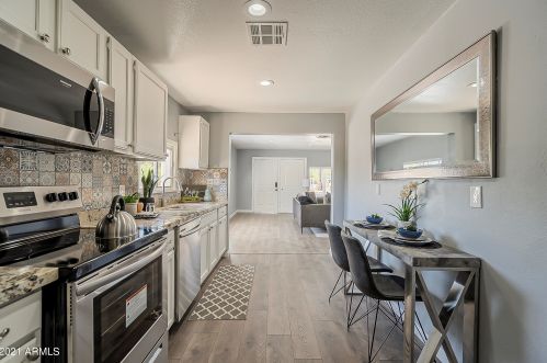 1307 Campbell Ave, Phoenix AZ  85013-2603 exterior