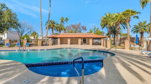 1734 Claremont St, Phoenix AZ  85015-2029 exterior