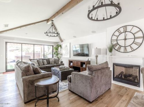 5123 43rd Pl, Phoenix AZ  85018-1633 exterior