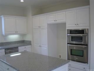 38 Marblehead, Irvine CA  92620-3535 exterior