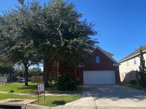 7626 Brighton Knolls Ln, Richmond TX  77407-1599 exterior