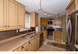 5909 Willow Way, Englewood CO  80111-5105 exterior