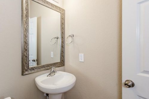 6311 Carnaby Ln, Richmond TX 77471-4588 exterior