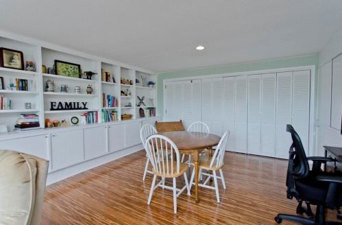 95 Llewellyn Dr, Montgomery MA 01085-2513 exterior