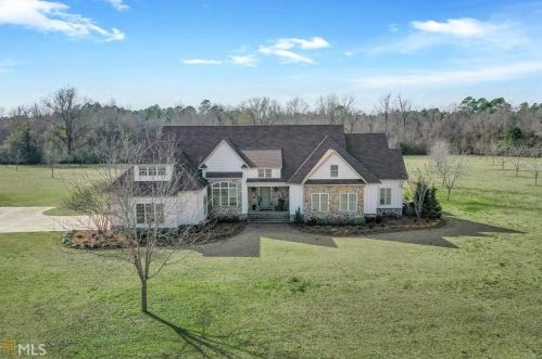 8585 Watson Rd, Metter, GA