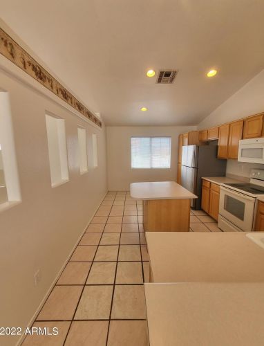 4030 Bloomfield Rd, Phoenix AZ  85032-7445 exterior