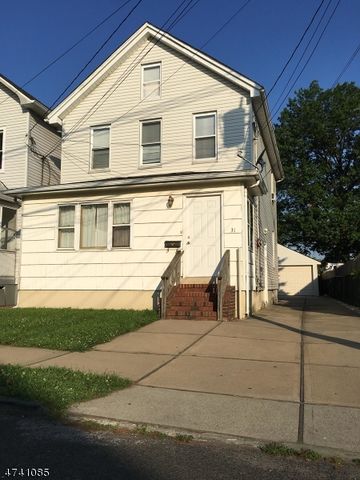 31 Lafayette St, Carteret, NJ 07008-3508