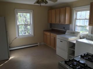 200 Westminster Ave, Watertown MA  02472-1166 exterior