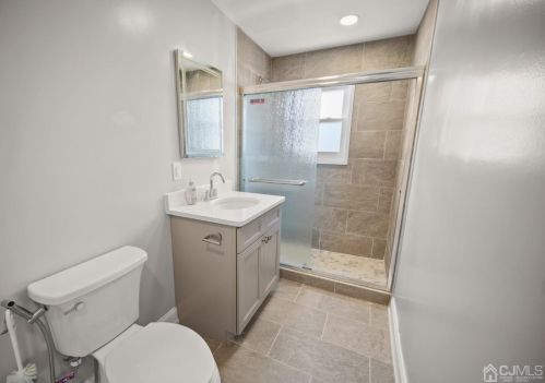 86 Marion St, Carteret NJ  07008-2027 exterior