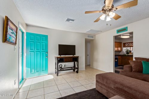 3736 Charter Oak Rd, Phoenix AZ 85032-7452 exterior