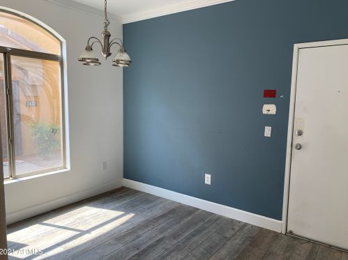 2150 Alameda Rd, Phoenix AZ  85085-1812 exterior