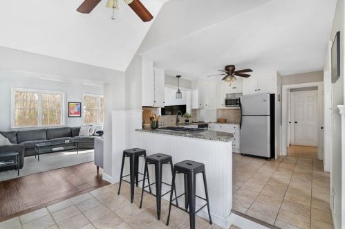 42 Danbury Rd, Weymouth, MA 02190-2908