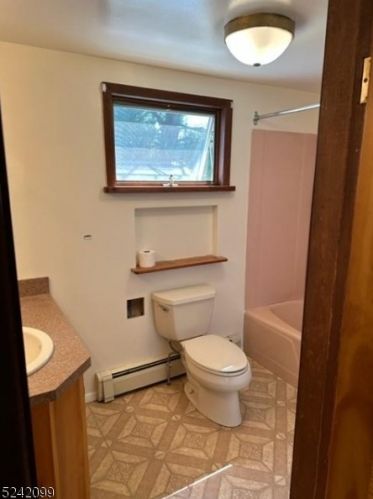 58 Pond Ln, Milford NJ  08848-1023 exterior