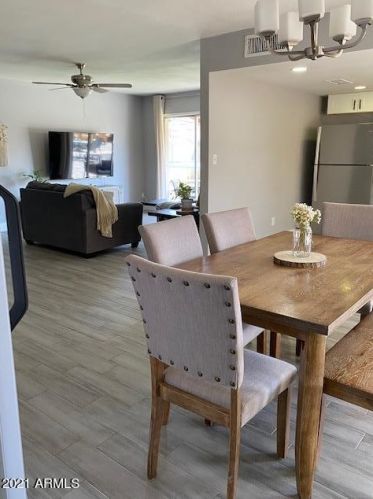 10215 39th Dr, Phoenix, AZ 85051-1120