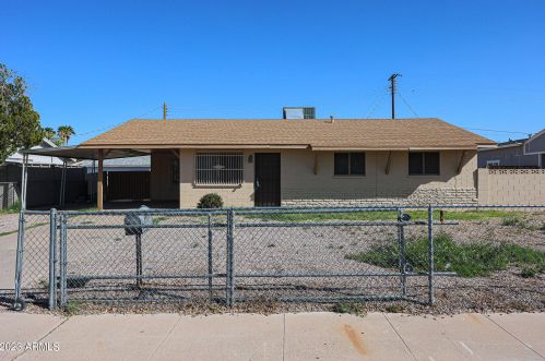 6938 Campbell Ave, Phoenix AZ  85033-2613 exterior