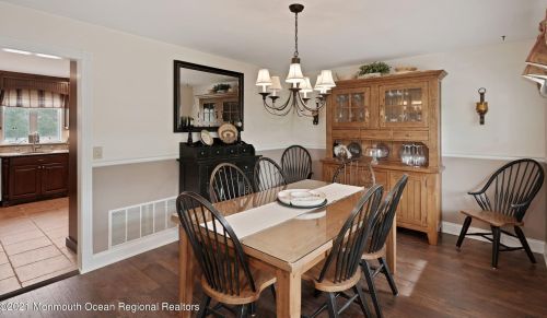 5 Mt Olive Ln, Jackson Twp NJ 08527-4835 exterior