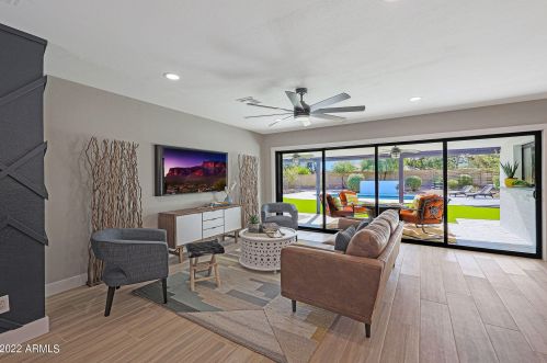 4233 Cholla St, Phoenix AZ  85029-3801 exterior