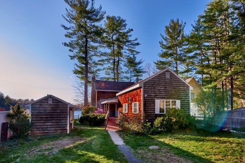 238 Dox Rd, Montgomery, MA 01085-1402