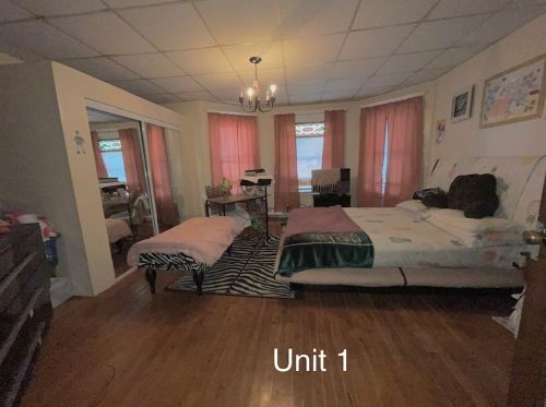 47 Acton St, Worcester MA 01604-4828 exterior