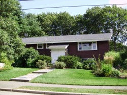 130 Rachel Rd, Newton, MA 02459-2913