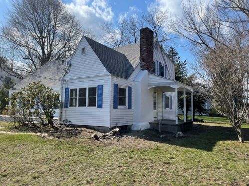 2 Colony Ln, Worcester MA  01612-1426 exterior