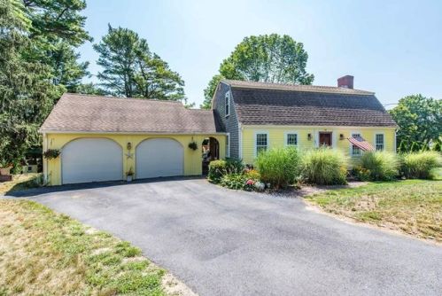 22 Anawon Rd, Plymouth, MA 02360-4937