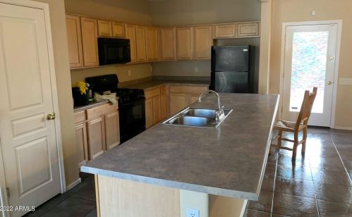 9417 Berkeley Rd, Phoenix AZ  85037-4412 exterior