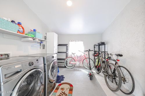 2335 28th St, Phoenix AZ  85008-2001 exterior