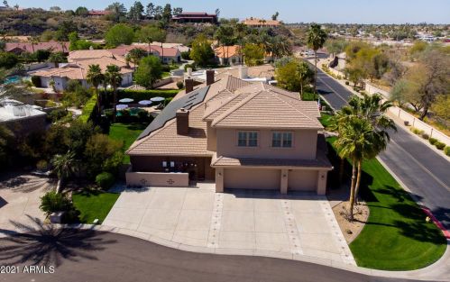 1465 Caribbean Ln, Phoenix AZ 85023-6792 exterior