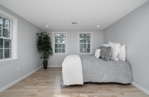 15 Sidney Rd, Harwich MA  02645-1223 exterior