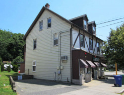 56 Lexington St, Newton, MA 02465-1054