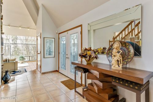 7602 Buckboard Dr, Park City UT 84098-5304 exterior