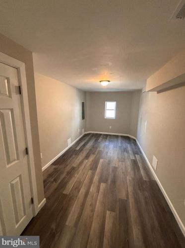 5810 Camac St, Philadelphia PA 19141-4123 exterior