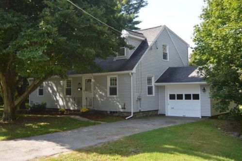 299 Richards Ave, Worcester, MA 01612-1119