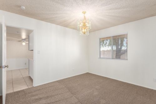 9801 37 Dr, Phoenix AZ 85053-2806 exterior