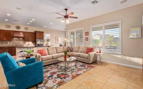 1816 Eagle Talon Trl, Phoenix AZ 85085-5344 exterior