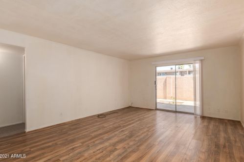 810 Colter St, Phoenix, AZ 85014-3135