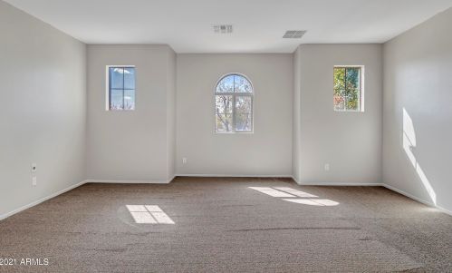 9118 Cypress St, Phoenix AZ 85003-1106 exterior