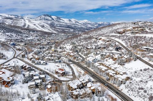 710 Deer Valley Dr, Park City UT 84060-6957 exterior