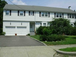 170 Old Farm Rd, Newton, MA 02459-3457